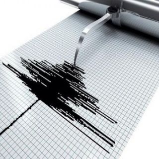 زلزال بقوة 5.5 يضرب سواحل جنوب إيطاليا