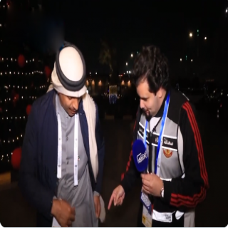 فيديو مسؤول كويتي يتعرض للسرقة في حفل افتتاح خليجي 25 في #العراق