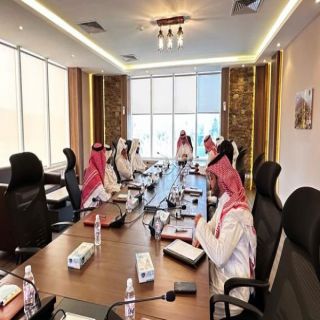 رئيس #بلدية_المجاردة يُناقش مع رجال الأعمال عددًا من الفرص الإستثمارية في المحافظة