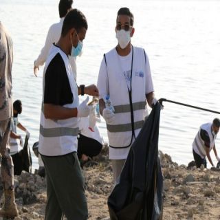 #أمانة_جدة تشارك في حملة لتنظيف شاطئ الحمراء