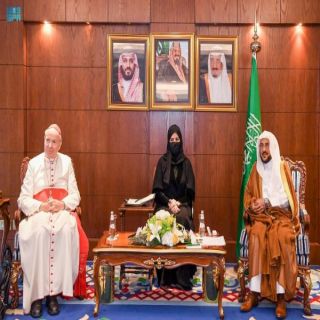 معالي وزير الشؤون الإسلامية يستقبل رئيس أساقفة فيينا