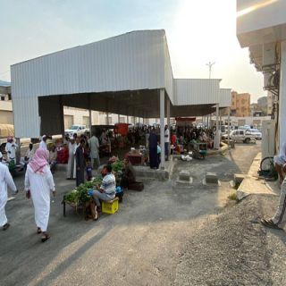 شاهد - سوق ثلوث المنظر وجهه رمضانية تجذب المتسوقين