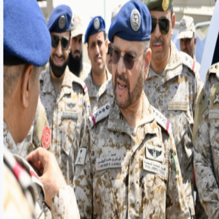 رئيس هيئة الأركان العامة يتفقد الوحدات العسكرية في المنطقة الجنوبية