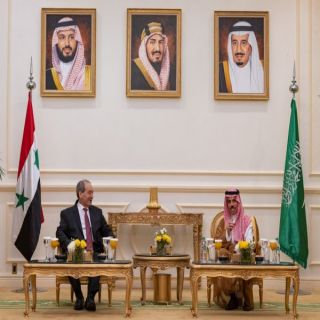 وزير الخارجية السعودي ونضيره السوري يُناقشان الجهود المبذولة للتوصل إلى حل سياسي للأزمة السورية