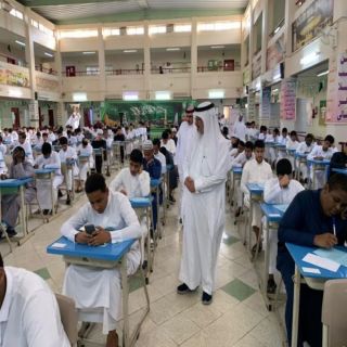آل شريم يتابع سير اختبارات الفصل الدراسي الثالث بعددًا من مدارس #تعليم_محايل