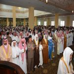 وكيل إمارة الباحة المساعد يتقدم المصلين لصلاة العيد بجامع الملك فهد بالباحة