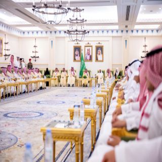 سمو أمير القصيم يستقبل أصحاب الفضيلة مديري الإدارات الحكومية بالمنطقة ومنسوبي الإمارة المهنئين بعيد الأضحى