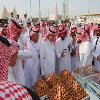 وزير التجارة من وسط #مهرجان_بريدة_للتمور كم أنا فخور في أبناء #القصيم