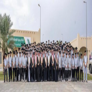 أمير القصيم يرعى حفل تخريج طُلاب برنامج دبلوم الهندسة المدنية بالأكاديمية الوطنية للبناء بالبكيرية