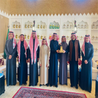 رئيس الهيئة السعودية للمقاولين يزور مقصورة السويلم بالبكيرية
