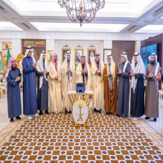 سمو أمير القصيم يدشن الموقع العلمي والتطبيق الشامل للشيخ محمد ابن عثيمين - رحمه الله -