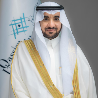 رئيس #جامعة_القصيم يوجه بصرف المكافآت الطُلابية غدًا الخميس