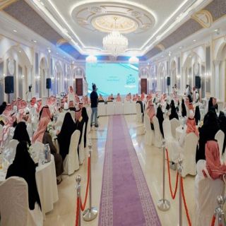 رئاسة أمن الدولة وجامعة القصيم تحتفيان بتخريج الدفعة الأولى من طلبة الماجستير بسجن المباحث العامة ببريدة