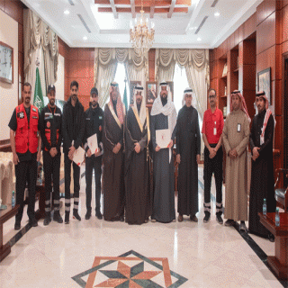 الهلال الأحمر بالقصيم يكرّم مستشفى الحياة الوطني بعنيزة