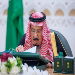 خادم الحرمين الشريفين يرأس جلسة مجلس الوزراء في الرياض