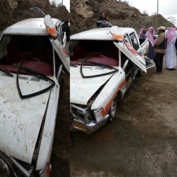 حادث تصادم 3 مركبات بالقرب من منتزه الشكران ببلجرشي يوقع اربع اصابات احدها خطيرة