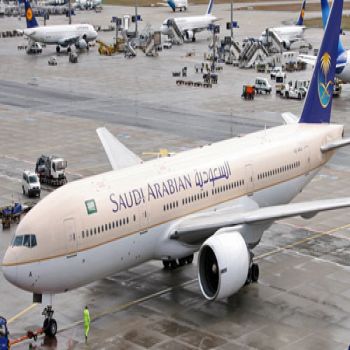 الخطوط السعودية تفتح جميع التذاكر المتأثرة بالإيقاف المؤقت للرحلات