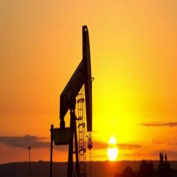 أسعار النفط تتجه لتحقيق ثالث زيادة أسبوعية على التوالي