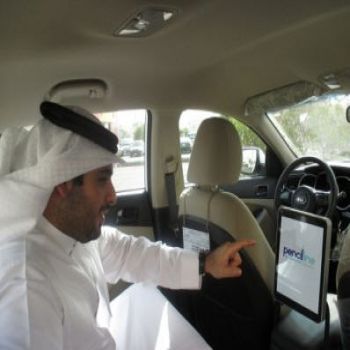 (20 ) الف سيارة أجرة في الرياض وجدة تُطبق الشاشات الإعلانية»