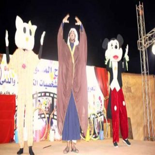 مهرجان وادي بن هشبل للتسوق والترفية يجذب الزوار بالهدايا والسحوبات الكبرى