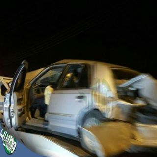 هلال #تبوك ينقل (4)حالات حرجة بحادث منتصف الليل بمحافظة تيماء